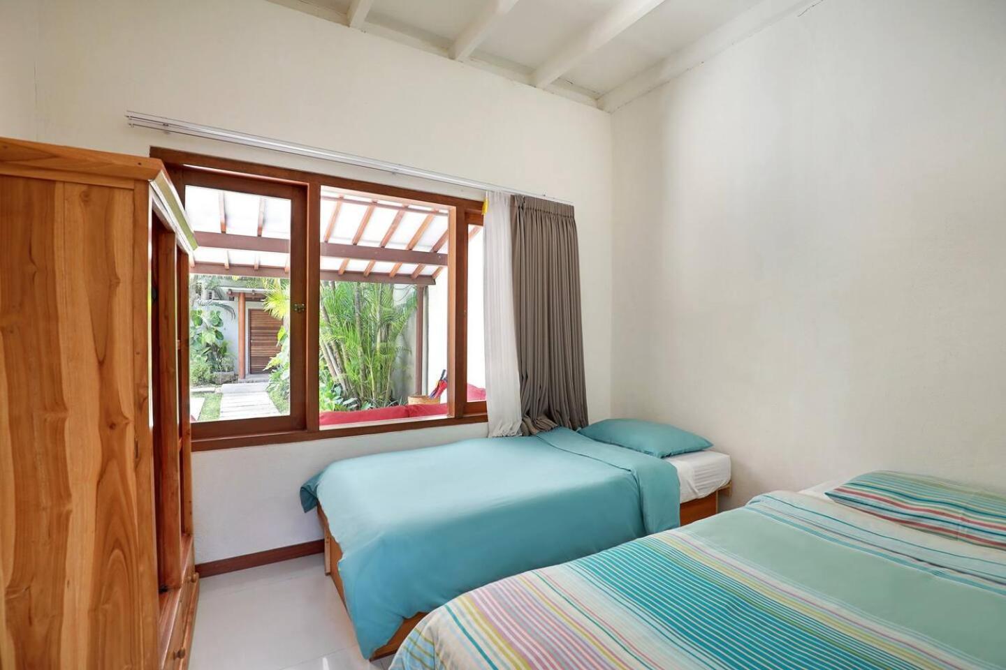 Super Value 4 Bedroom, Walk To Bintang Supermarket سمينياك المظهر الخارجي الصورة